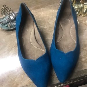 Aerosoles kitten heel shoes